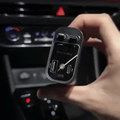 Starlight® 4-en-1  Cargador Retráctil Inteligente para Carro